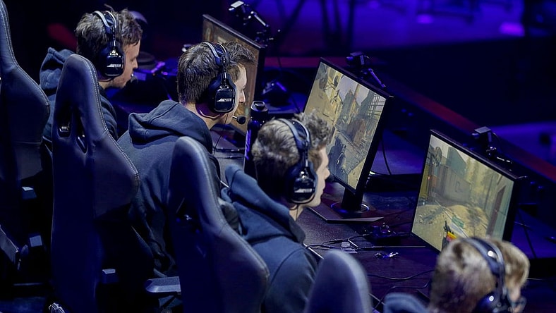 Jan 26, 2020; Minneapolis, Minnesota, USA; The New York Subliners compete against the Atlanta FaZe during the Call of Duty League Launch Weekend at The Armory. Mandatory Credit: Bruce Kluckhohn-USA TODAY Sports