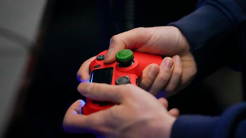 Players from around the globe participate in the Call of Duty League Pro-Am Classic esports tournament, livestreamed on YouTube, at Belong Gaming Arena in Columbus on May 6, 2022.

Call Of Duty Esports Tournament