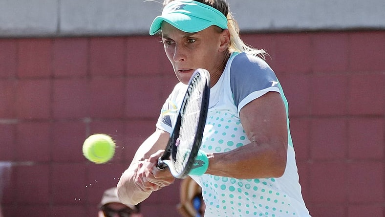 Aug 30, 2022; Flushing, NY, USA; Lesia Tsurenko of Ukraine hits a shot against Paula Badosa of Spain on day two of the 2022 U.S. Open tennis tournament at USTA Billie Jean King National Tennis Center. Mandatory Credit: Jerry Lai-USA TODAY Sports