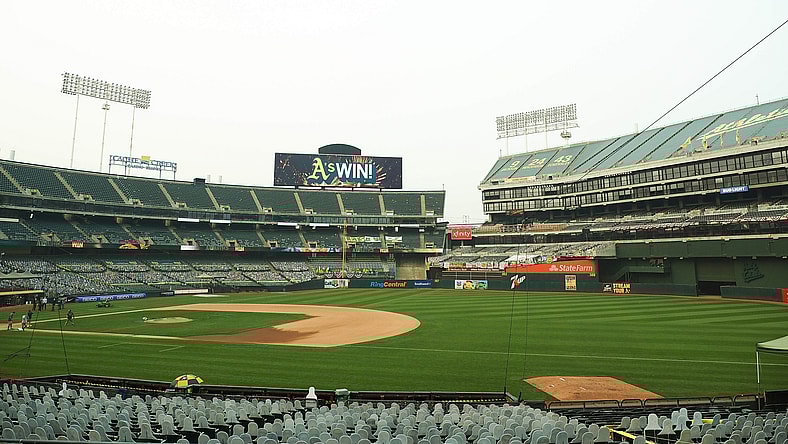 MLB: Wildcard-Chicago White Sox at Oakland Athletics