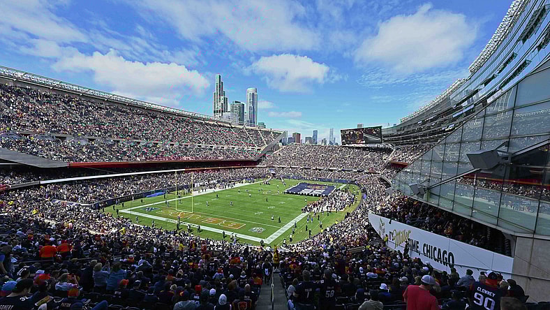 NFL: Houston Texans at Chicago Bears
