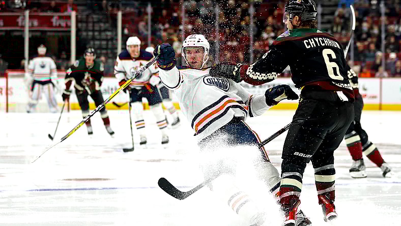 NHL: Edmonton Oilers at Arizona Coyotes