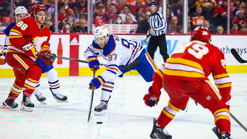 NHL: Edmonton Oilers at Calgary Flames