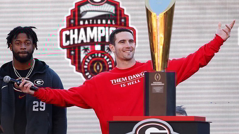 Syndication: Online Athens