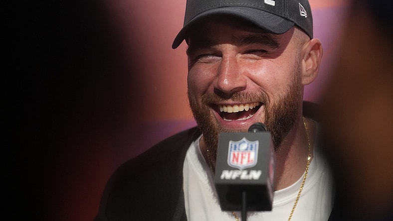 kansas city chiefs tight end travis kelce, super bowl lvii