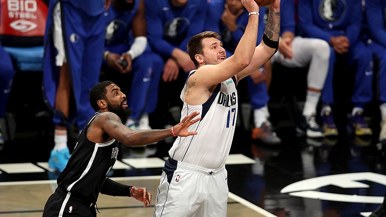 kyrie irving trade, dallas mavericks