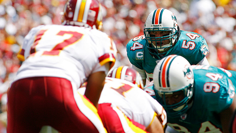 pro football hall of famer: zach thomas, miami dolphins