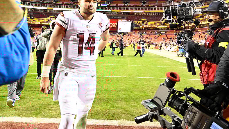 washington commanders quarterback sam howell