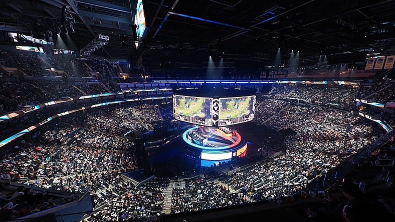 Nov 5, 2022; San Francisco, California, USA; An overall view of Chase Center during the League of Legends World Championships between DRX and T1. Mandatory Credit: Kelley L Cox-USA TODAY Sports