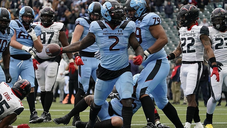 Feb 18, 2023; Arlington, TX, USA; Arlington Renegades running back De'Veon Smith (2) reacts after a successful two-point conversation during the second half at Choctaw Stadium. Mandatory Credit: Raymond Carlin III-USA TODAY Sports