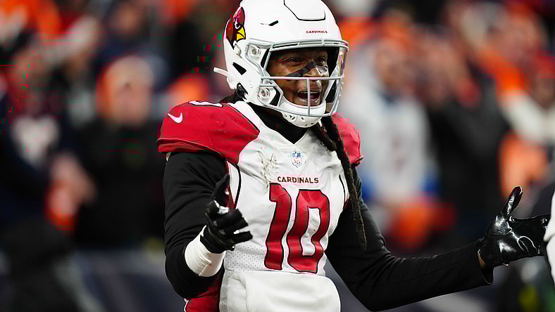 new england patriots trade for deandre hopkins