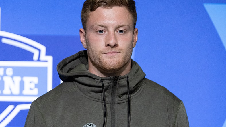 nfl draft trades: minnesota vikings, las vegas raiders