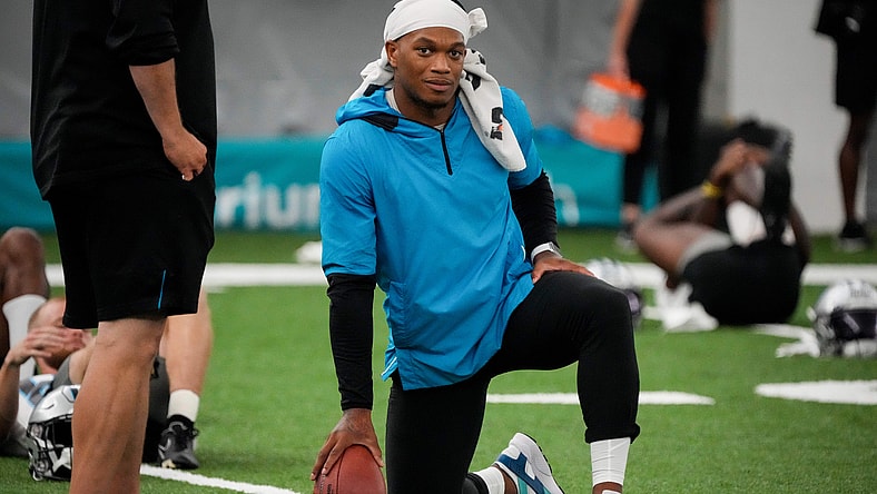 nfl free agency grades: chicago bears