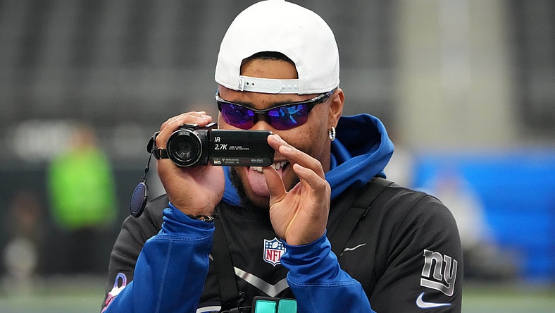 2024 nfl free agents: saquon barkley