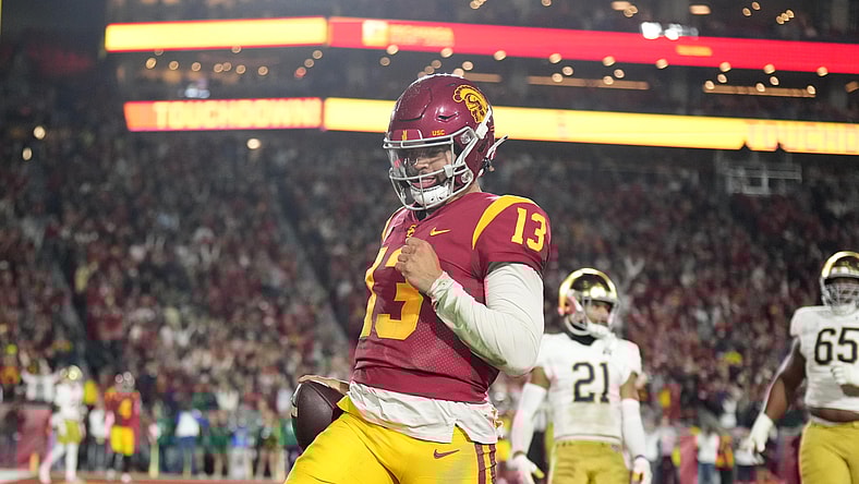 NCAA Football: Notre Dame at Southern California