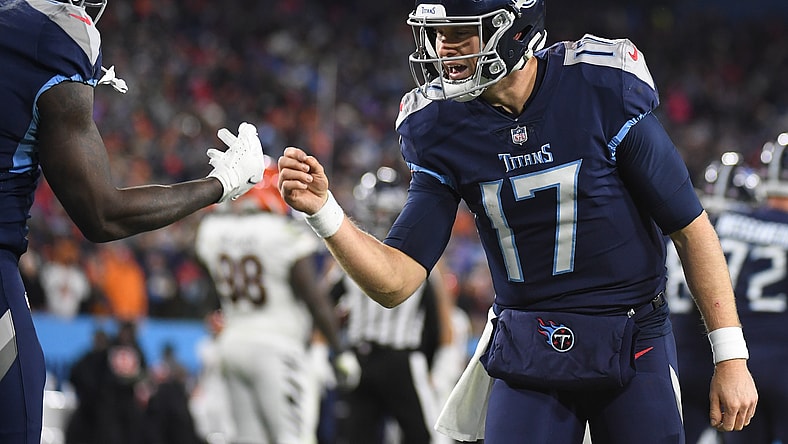 NFL: AFC Divisional Round-Cincinnati Bengals at Tennessee Titans