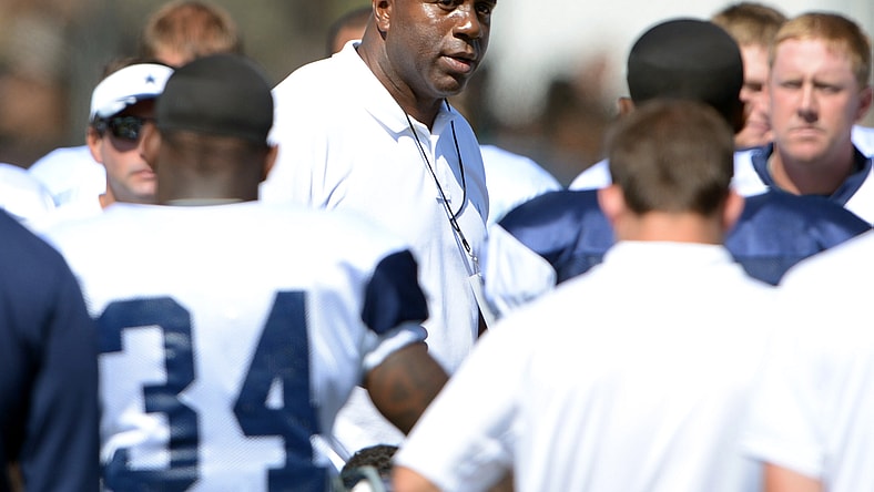 NFL: Oakland Raiders vs Dallas Cowboys Scrimmage