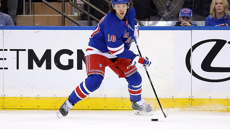 NHL: Toronto Maple Leafs at New York Rangers