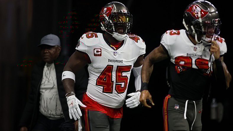 devin white trade request,