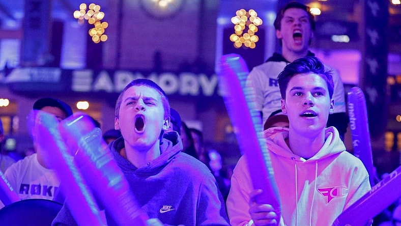 Jan 26, 2020; Minneapolis, Minnesota, USA; Fans react as the Minnesota Rokkr battle the Toronto Ultra during the Call of Duty League Launch Weekend at The Armory. Mandatory Credit: Bruce Kluckhohn-USA TODAY Sports
