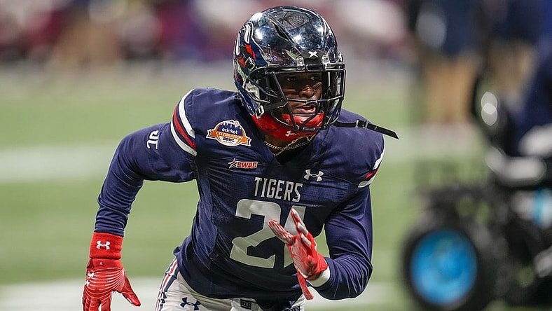 Dec 18, 2021; Atlanta, GA, USA; Jackson State Tigers defensive back Shilo Sanders (21) warms up prior to the game against the South Carolina State Bulldogs during the 2021 Celebration Bowl at Mercedes-Benz Stadium. Mandatory Credit: Dale Zanine-USA TODAY Sports
