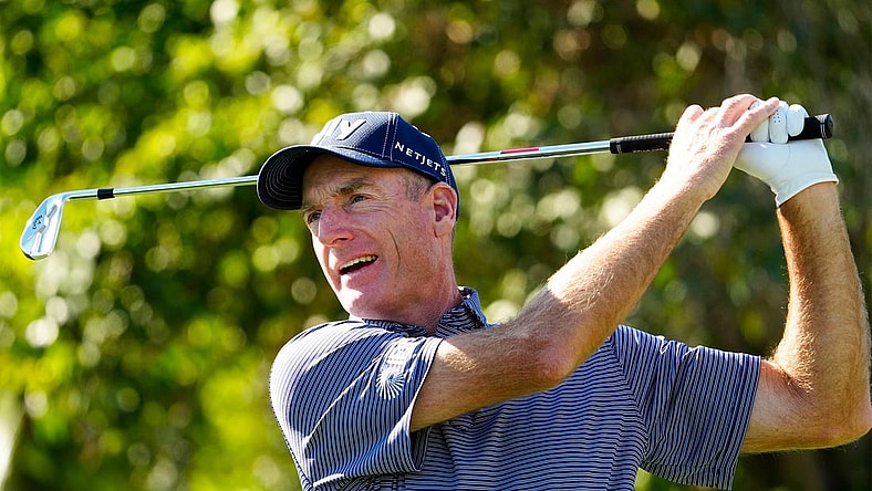 Nov 13, 2022; Phoenix, AZ, USA; Jim Furyk plays his tee shot on the second hole during the final round of the Charles Schwab Cup Championship at Phoenix Country Club. Mandatory Credit: Rob Schumacher/Arizona Republic-USA TODAY NETWORK