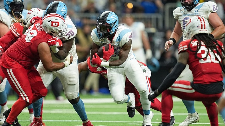 May 13, 2023; San Antonio, TX, USA;  Arlington Renegades running back Leddie Brown (26) runs the ball in the first half at the Alamodome. Mandatory Credit: Daniel Dunn-USA TODAY Sports
