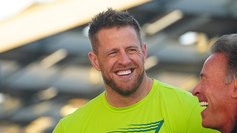 Former Arizona Cardinals defensive end J.J. Watt speaks with the press during Pat   s Run 2023 outside Sun Devil Stadium in Tempe.

Running Pat S Run J J Watt