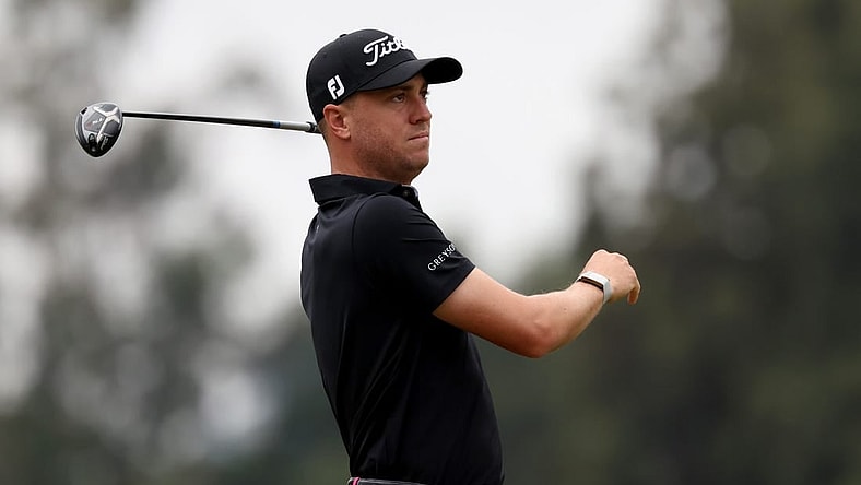 Jun 15, 2023; Los Angeles, California, USA; Justin Thomas tees off on the 8th hole during the first round of the U.S. Open golf tournament at Los Angeles Country Club. Mandatory Credit: Kiyoshi Mio-USA TODAY Sports