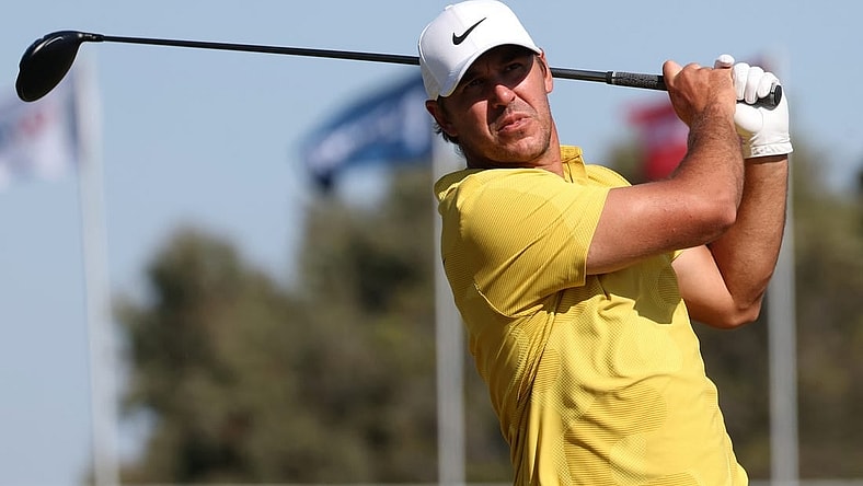 Jun 17, 2023; Los Angeles, California, USA; Brooks Koepka tees off on the eighteenth hole during the third round of the U.S. Open golf tournament at Los Angeles Country Club. Mandatory Credit: Kiyoshi Mio-USA TODAY Sports