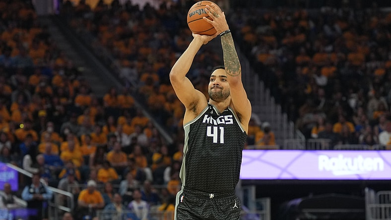 NBA: Playoffs-Sacramento Kings at Golden State Warriors