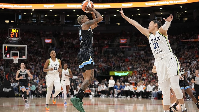 May 13, 2023; Toronto, Ontario, Canada; Minnesota Lynx guard Kayla McBride (21) goes to block a shot by Chicago Sky guard Courtney Williams (10) during the first half at Scotiabank Arena. Mandatory Credit: John E. Sokolowski-USA TODAY Sports