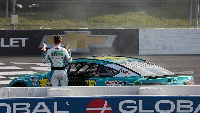 NASCAR: HighPoint.com 400