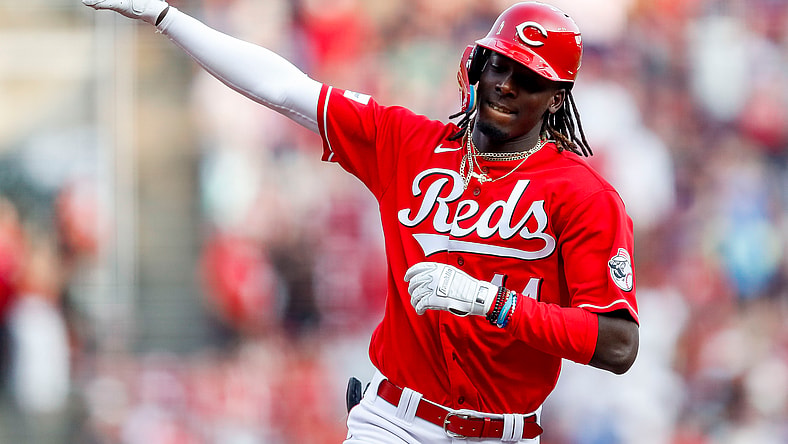 mlb