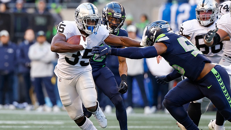 las vegas raiders need zamir white to step up