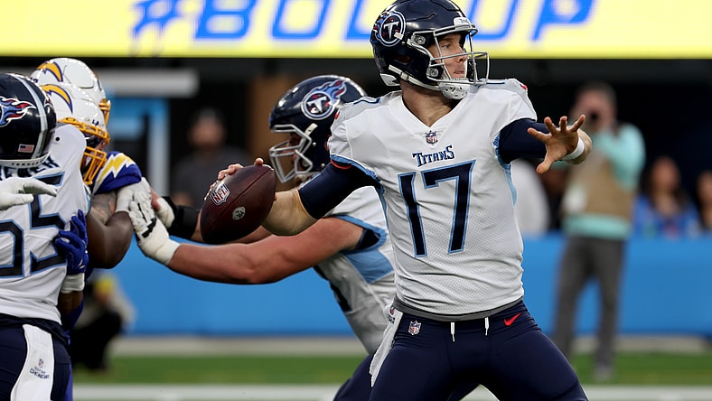 top 2024 nfl free agents: ryan tannehill