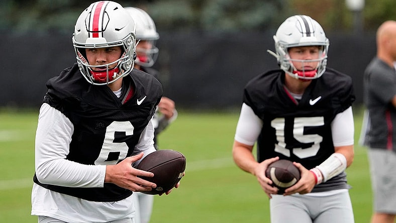 Aug 5, 2022; Columbus, OH, USA; Ohio State Buckeyes quarterback Kyle McCord (6) and Ohio State Buckeyes quarterback Devin Brown (15) during practice at Woody Hayes Athletic Center in Columbus, Ohio on August 5, 2022.

Ceb Osufb0805 Kwr 10