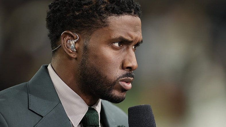 Dec 3, 2022; Indianapolis, Indiana, USA;  FOX Sports personality Reggie Bush before the Big Ten Championship between the Michigan Wolverines and the Purdue Boilermakers at Lucas Oil Stadium. Mandatory Credit: Trevor Ruszkowski-USA TODAY Sports