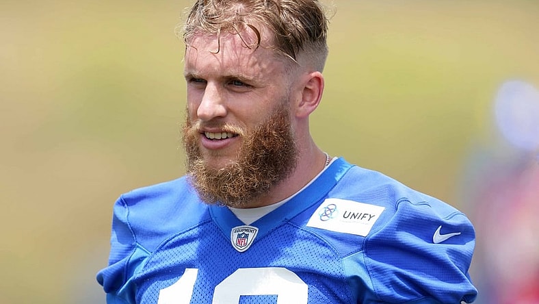 Jun 14, 2023; Thousand Oaks, CA, USA; Los Angeles Rams receiver Cooper Kupp (10) during minicamp at Cal Lutheran University. Mandatory Credit: Kirby Lee-USA TODAY Sports