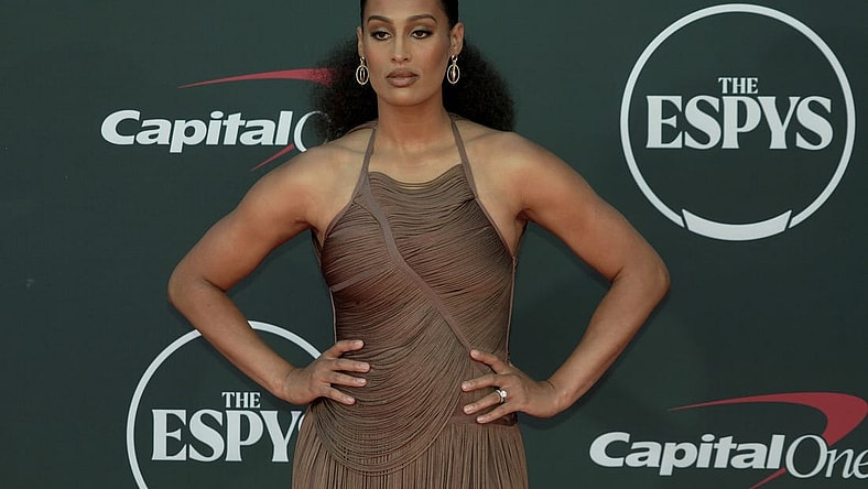 Jul 12, 2023; Los Angeles, CA, USA; Phoenix Mercury guard Skylar Diggins Smith arrives on the red carpet before the 2023 ESPYS at the Dolby Theatre. Mandatory Credit: Kirby Lee-USA TODAY Sports