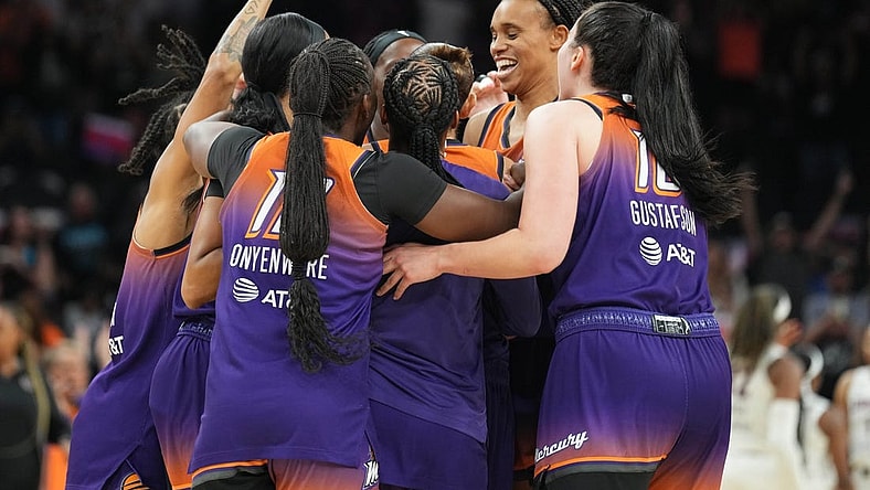 Aug 3, 2023; Phoenix, Arizona, USA; Phoenix Mercury guard Diana Taurasi (3) celebrates her 10,000th career point during the second half of the game against the Atlanta Dream at Footprint Center. Mandatory Credit: Joe Camporeale-USA TODAY Sports