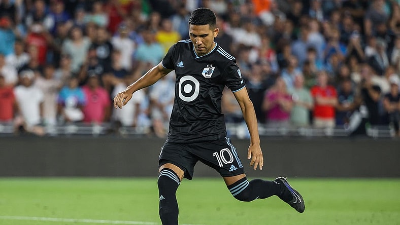 Aug 8, 2023; St. Paul, MN, USA; Minnesota United midfielder Emanuel Reynoso (10) shoots during a penalty shootout against the Toluca at Allianz Field. Mandatory Credit: Matt Krohn-USA TODAY Sports