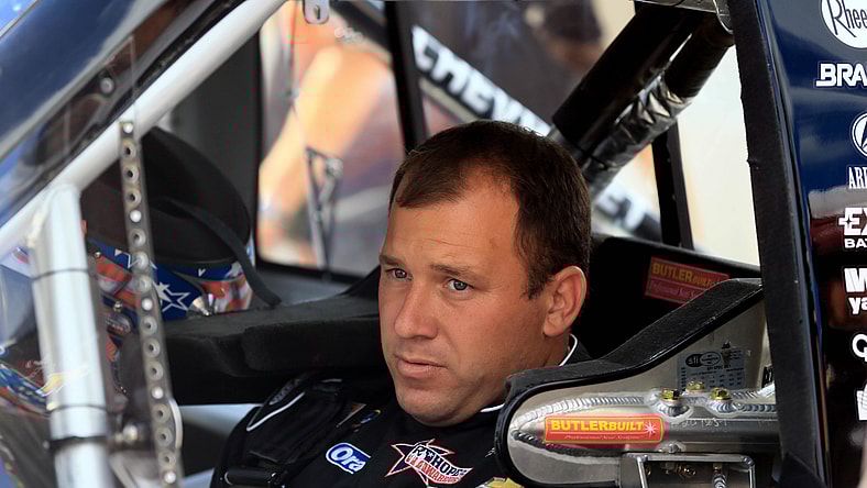 NASCAR: Mudsummer Classic-Qualifying