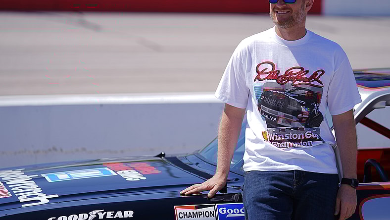 NASCAR: Steakhouse Elite 200