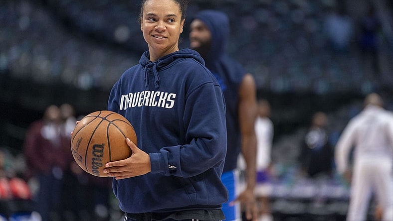 Mar 5, 2022; Dallas, Texas, USA; Dallas Mavericks assistant coach Kristi Toliver before the game between the Dallas Mavericks and the Sacramento Kings at the American Airlines Center. Mandatory Credit: Jerome Miron-USA TODAY Sports