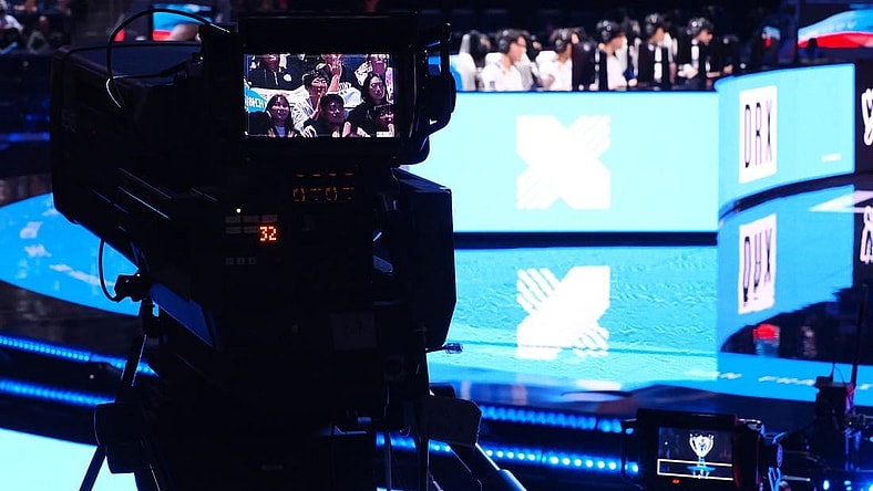 Nov 5, 2022; San Francisco, California, USA; A camera follow fans with DRX in the background during the League of Legends World Championships against T1 at Chase Center. Mandatory Credit: Kelley L Cox-USA TODAY Sports