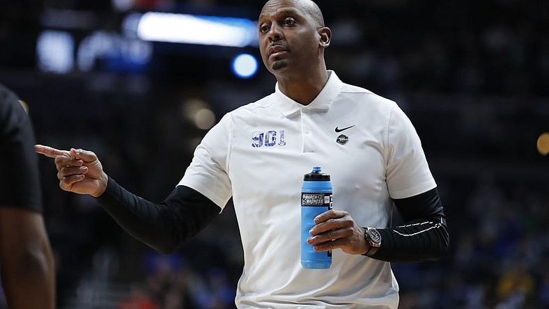 Mar 17, 2023; Columbus, OH, USA; Memphis Tigers head coach Penny Hardaway reacts to apply in the first half against the Florida Atlantic Owls at Nationwide Arena. Mandatory Credit: Joseph Maiorana-USA TODAY Sports