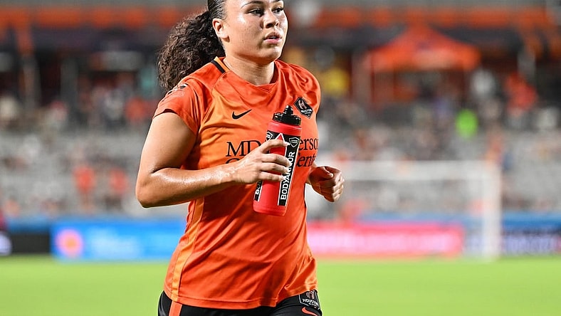 Aug 19, 2023; Houston, Texas, USA; Houston Dash forward Ebony Salmon (9) at the end of the first half against the Washington Spirit at Shell Energy Stadium. Mandatory Credit: Maria Lysaker-USA TODAY Sports