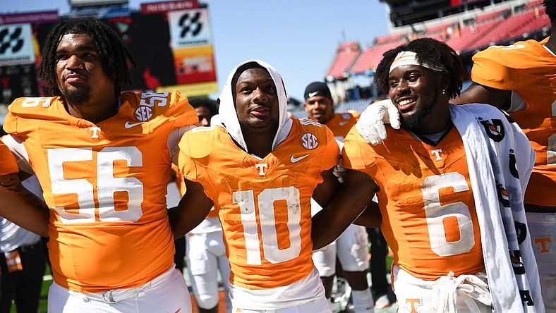 Tennessee offensive lineman Mo Clipper Jr. (56) Tennessee wide receiver Squirrel White (10) and Tennessee running back Dylan Sampson (6) after a game between Tennessee and Virginia in Nissan Stadium in Nashville, Tenn., Saturday, Sept. 2, 2023. Tennessee defeated Virginia 49-13.