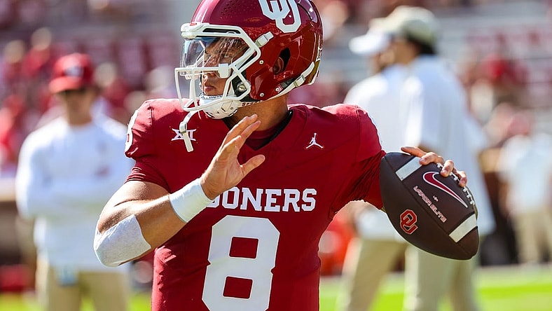 Sep 9, 2023; Norman, Oklahoma, USA;  Oklahoma Sooners quarterback Dillon Gabriel (8) warms up before the game against the Southern Methodist Mustangs at Gaylord Family-Oklahoma Memorial Stadium. Mandatory Credit: Kevin Jairaj-USA TODAY Sports